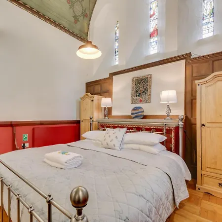 2 Bed In Nr Oc-g0131 *
